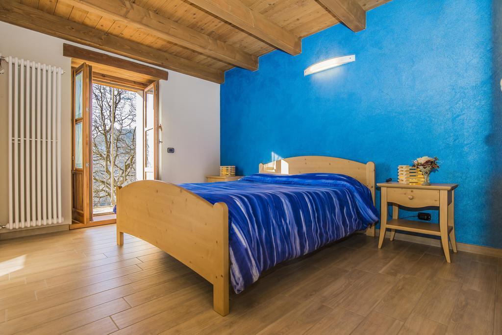 Locanda Il Campo Della Quercia San Damiano Macra Kültér fotó