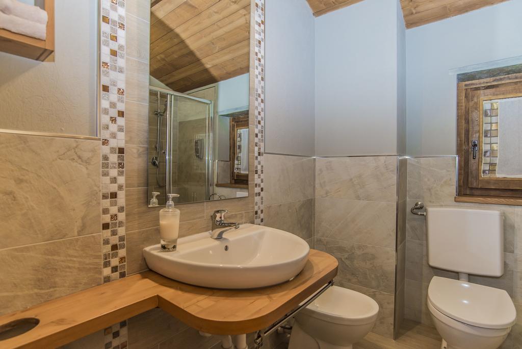 Locanda Il Campo Della Quercia San Damiano Macra Kültér fotó